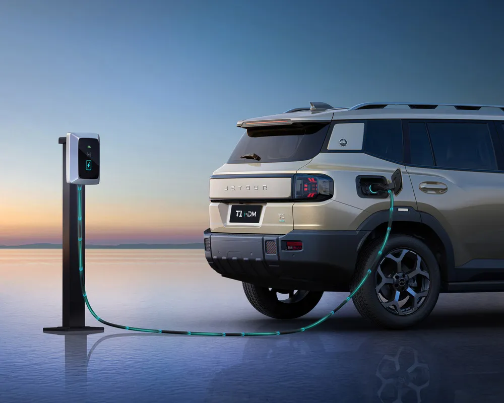 Plug-in гібрид JETOUR T1 i-DM