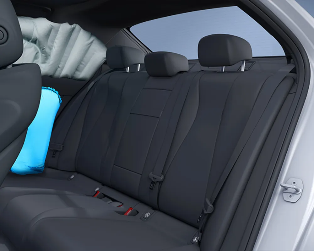 Захист для пасажирів ззаду