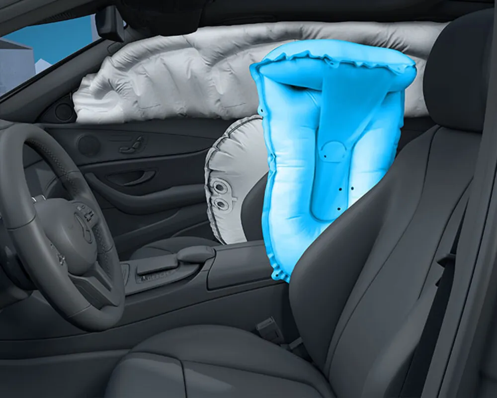 Захист між водієм і пасажиром