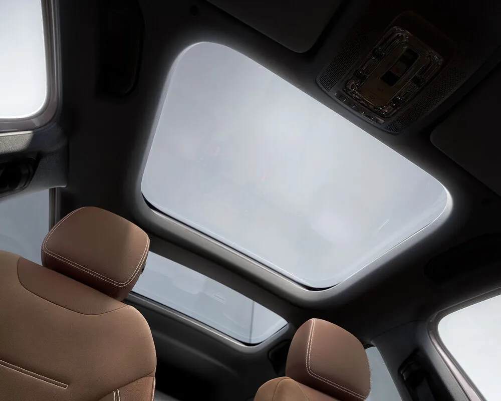 Панорамний дах зі зсувним люком