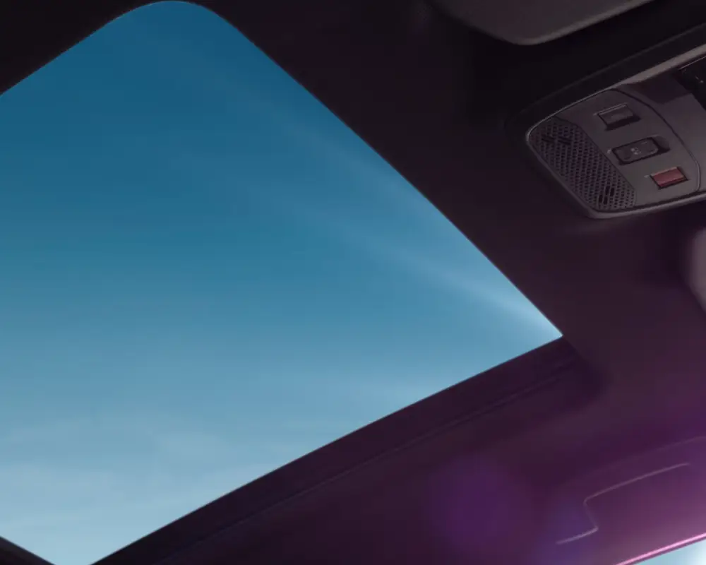 Панорамний люк