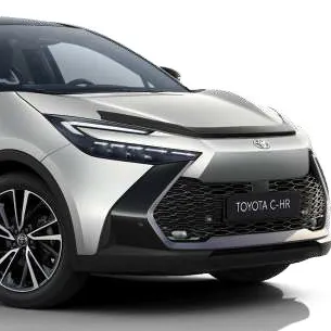 Дефлектор капоту