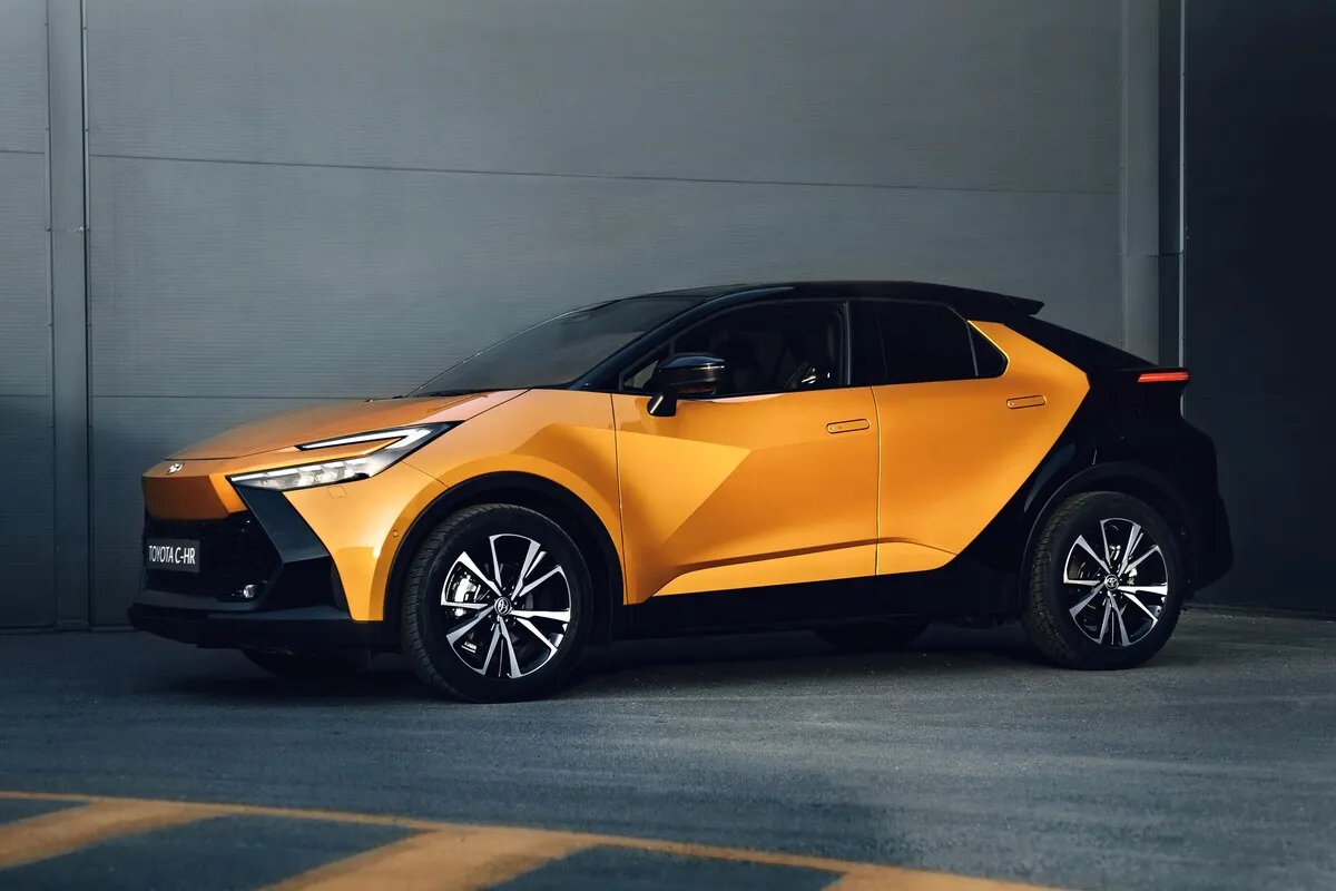 Автомобіль Toyota C-HR - фото 37