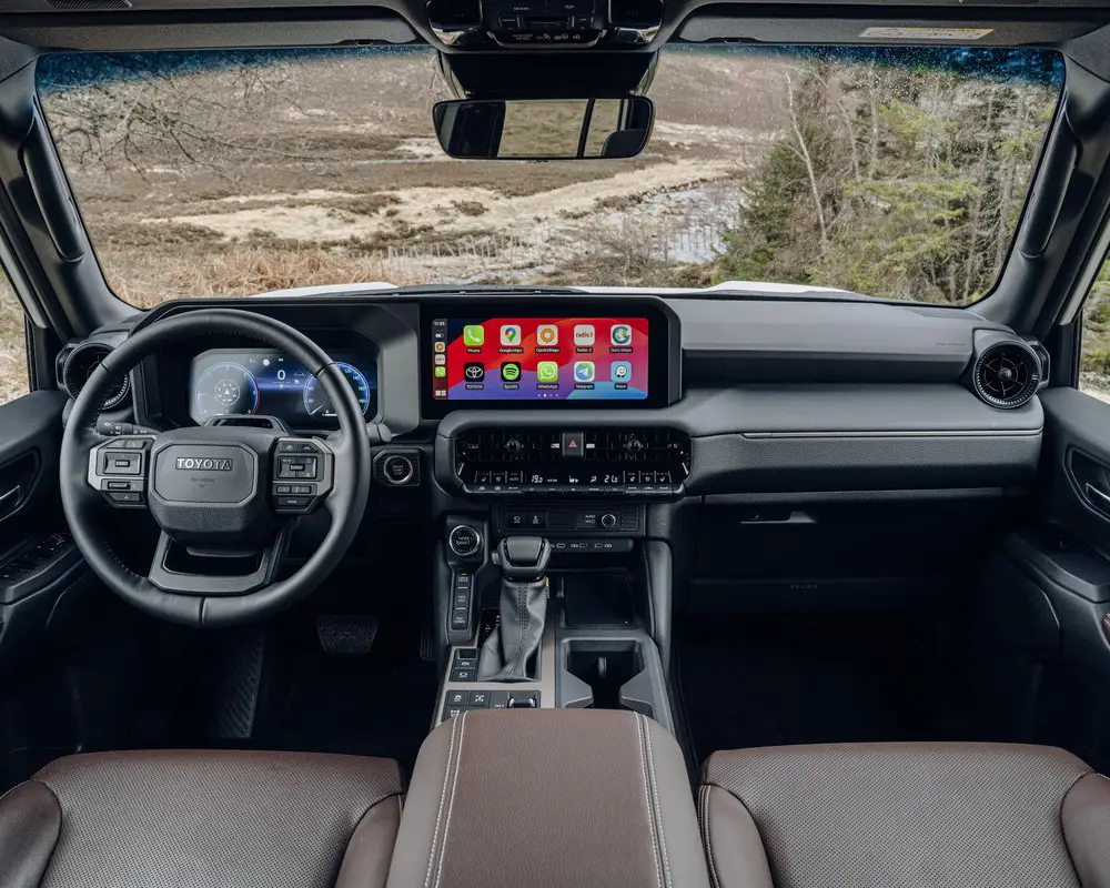 Брутальний ззовні, розкішний всередині