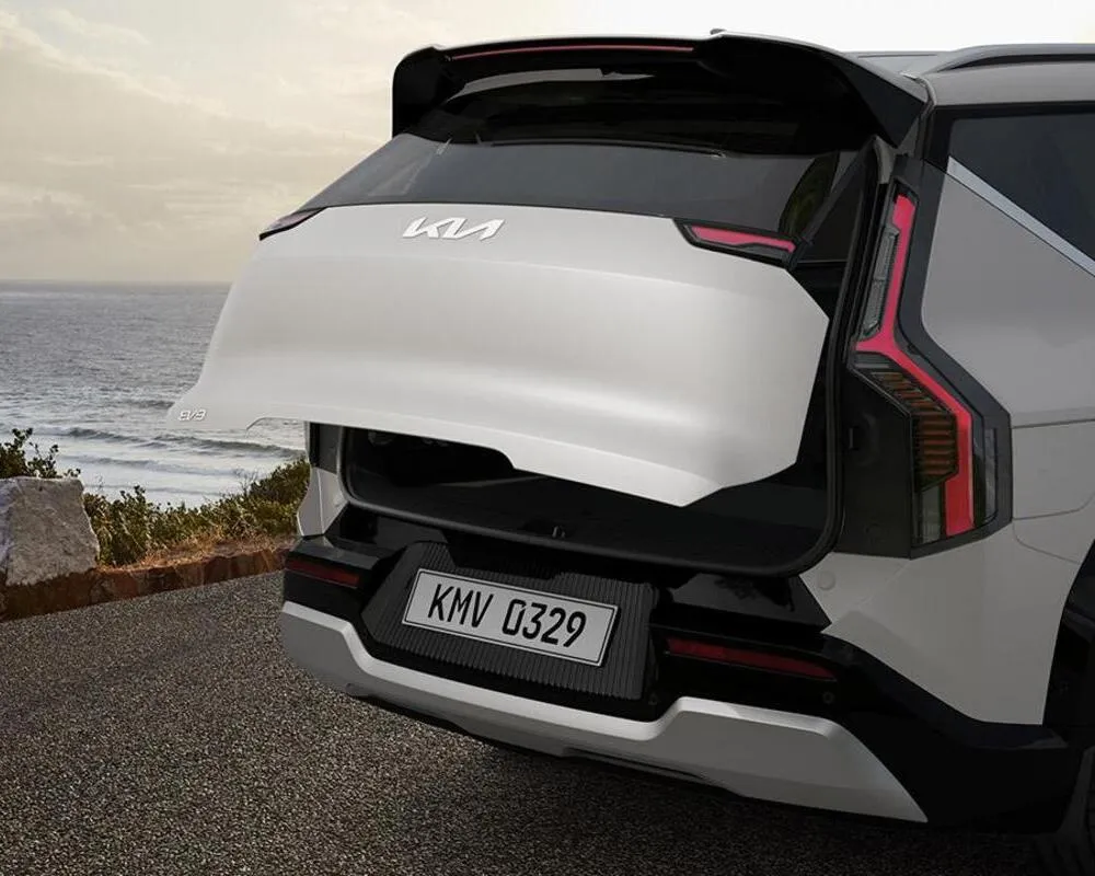 Розумні задні дверцята багажника