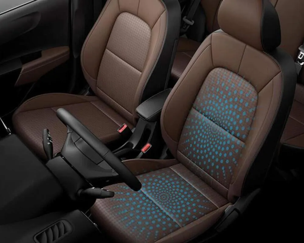 Вентильовані передні сидіння