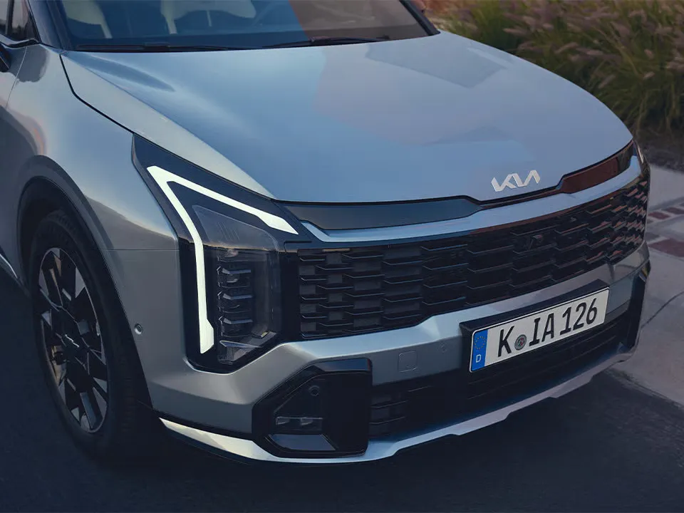 Оновлений дизайн передньої оптики