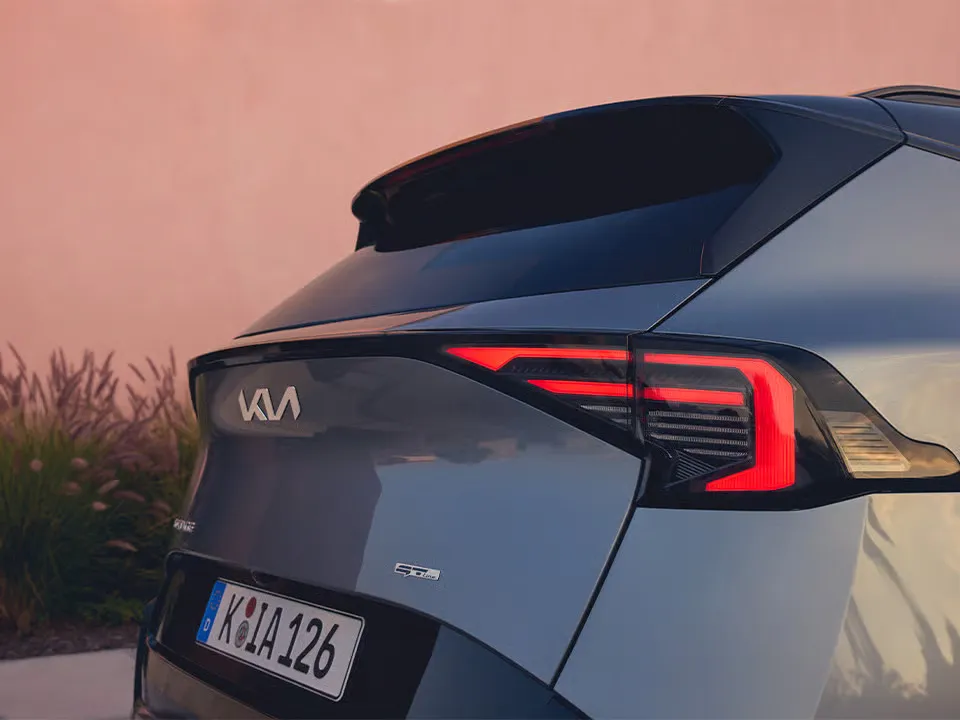 Стильні задні LED-ліхтарі