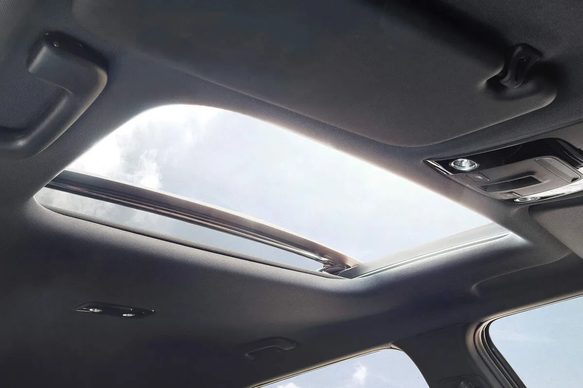 Широкий люк